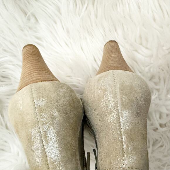 PAUL GREEN | Tacey Metallic Perforated Leather
Peep Toe Ankle Booties | 6 (3.5) - Picture 9 of 12